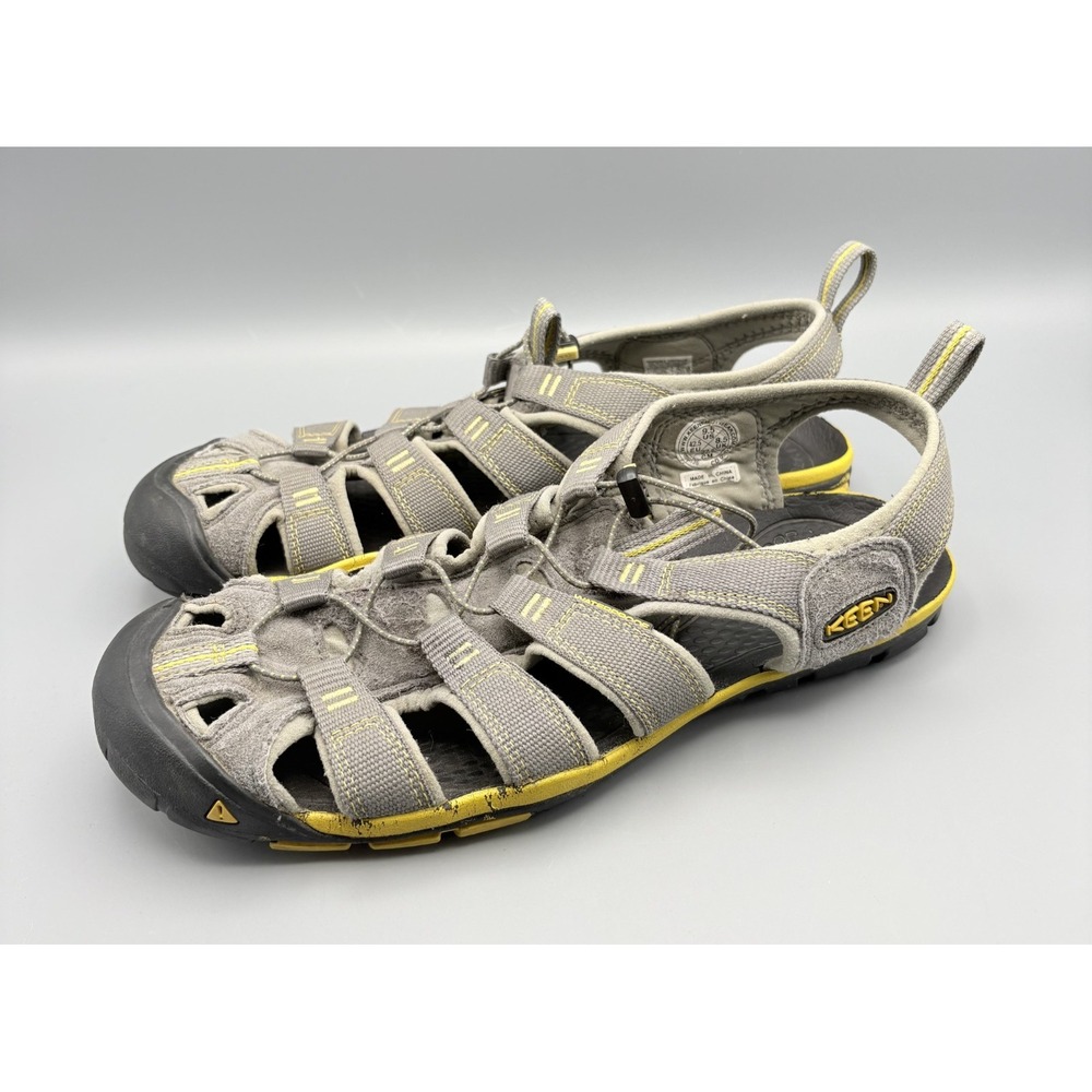 Keen Men's Clearwater CNX Sandals Size 9.5 Hiking Gray/Yellow Waterproof